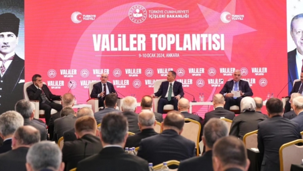 Bakan YERLİKAYA; ‘Garipleri kollayıp gözetmeyen bir vali, asla başarılı olamaz’